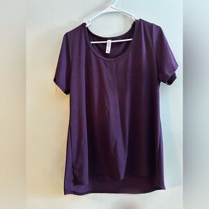 Lularoe purple scoop neck t-shirt